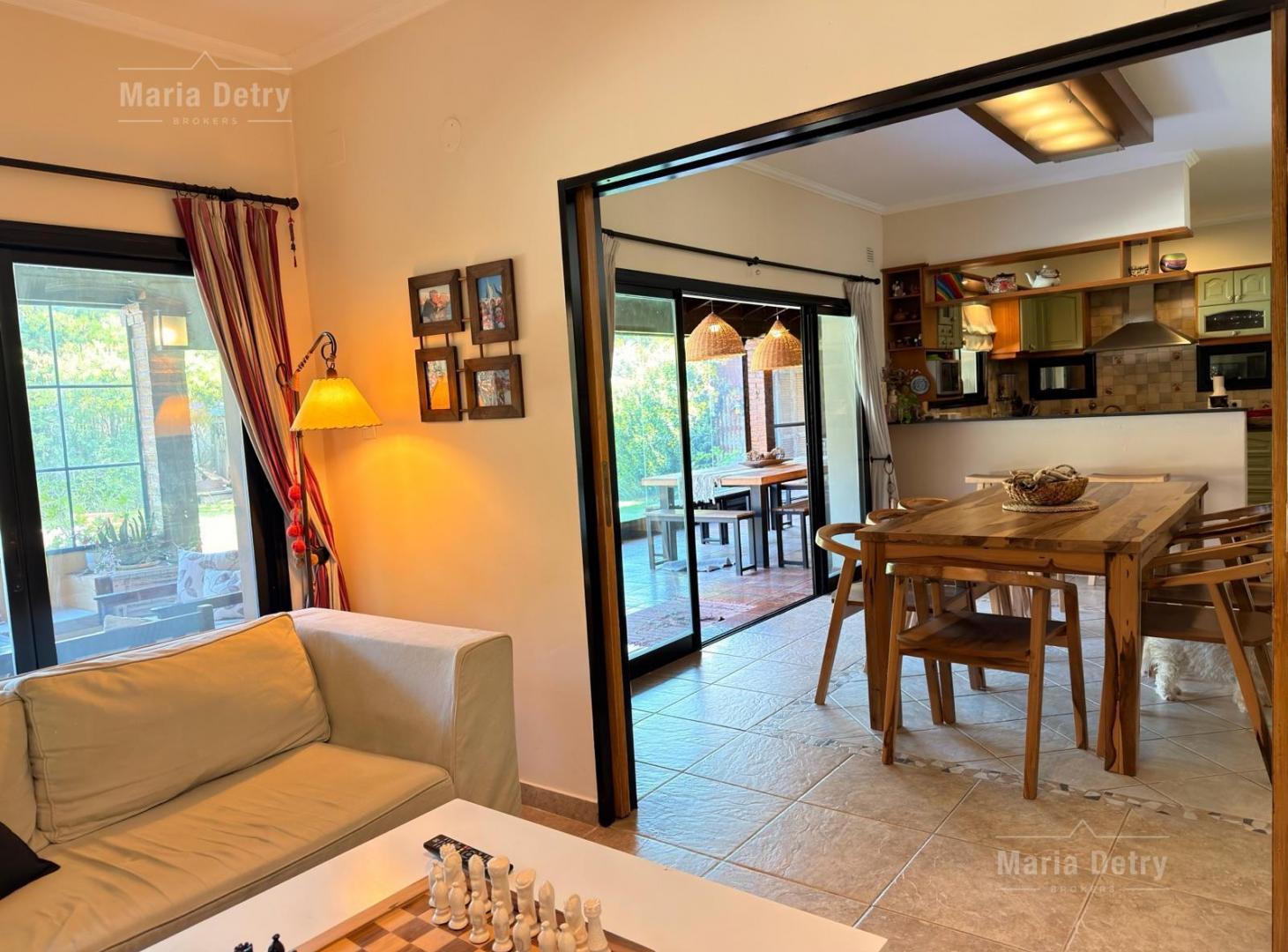 Foto de Casa en venta 4 dormitorios Santa Silvina, imagen 5