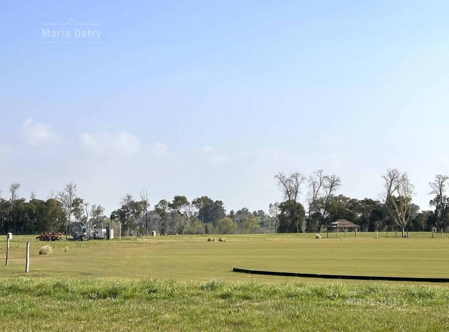 Foto de Lote sobre polo Cabriolet Pilará, imagen 2