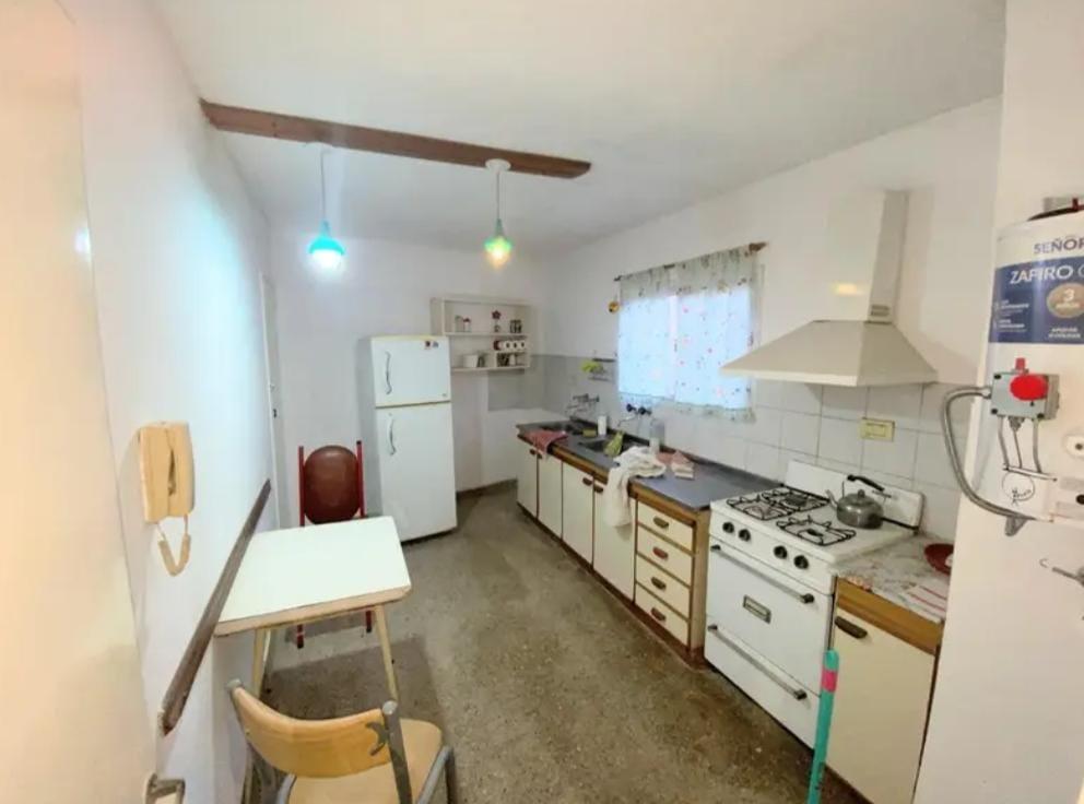 Foto de Departamento 4 Ambientes Amoblado - Centro de Rosario, cerca Av, imagen 2