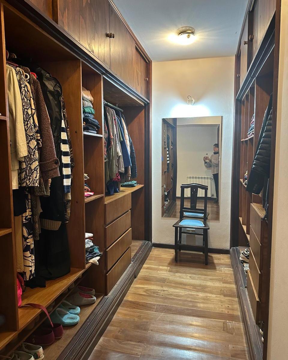 Excelente Chalet en Esquina, Calle 7 Esquina 30, Miramar. 5