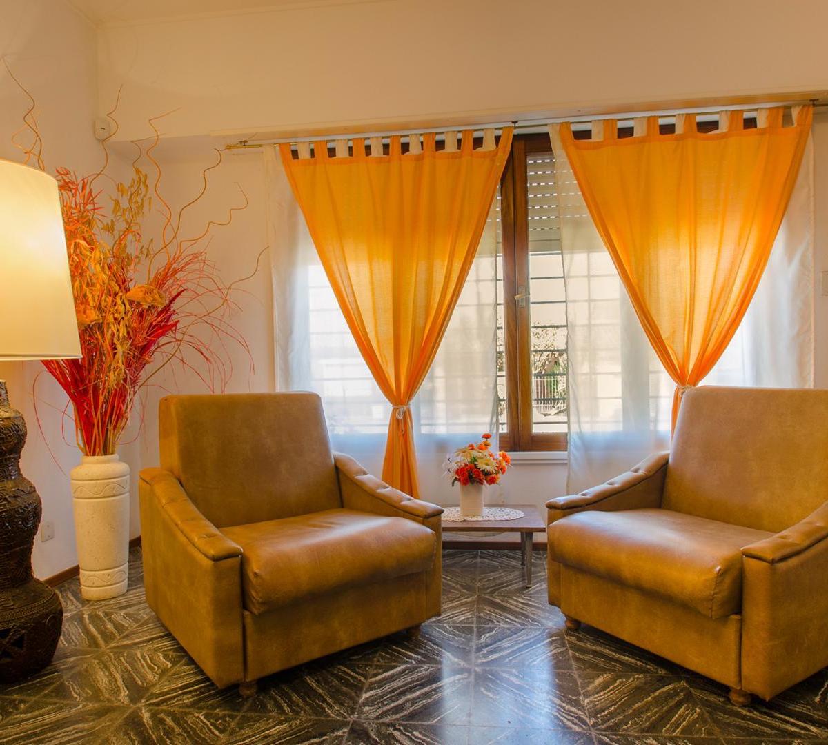 Casa en Venta Ubicada en Excelente Zona. 3