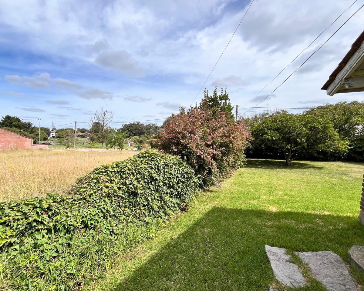 Chalet en Venta en Barrio Parquemar en Miramar 1