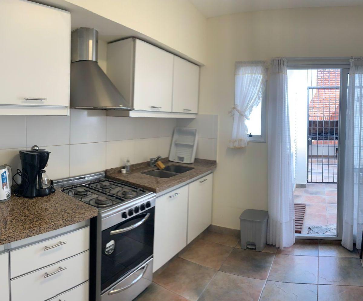 Chalet en Venta en Excelente Ubicacion en Miramar. 1