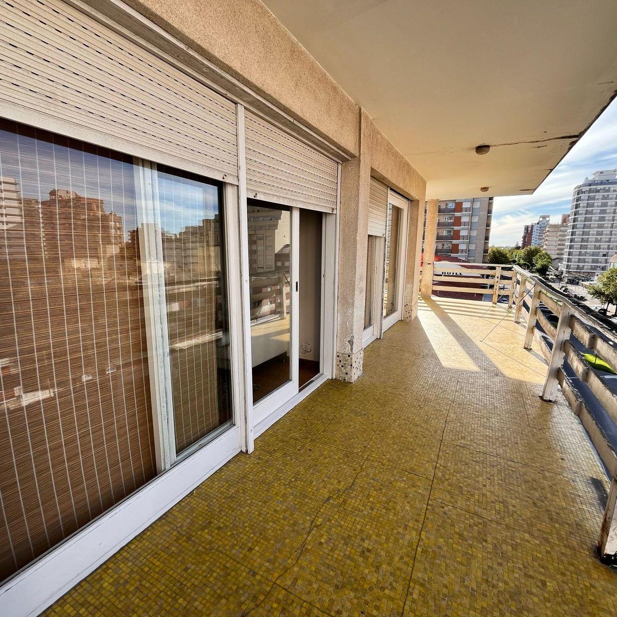 Departamento 3 Ambientes en Venta en Miramar 4