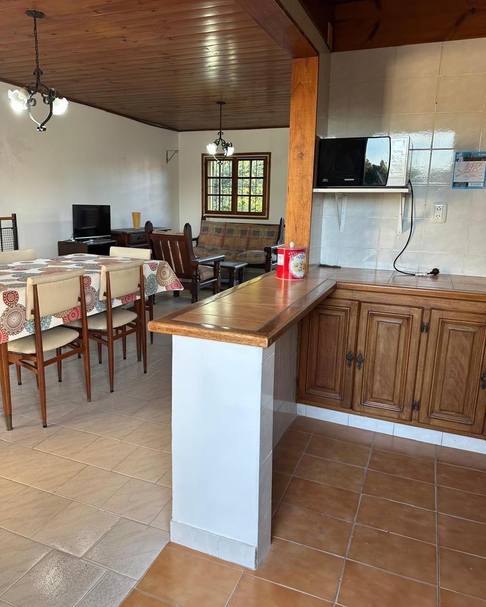 Excelente Propiedad en Venta en El Barrio de Parquemar en Miramar 3