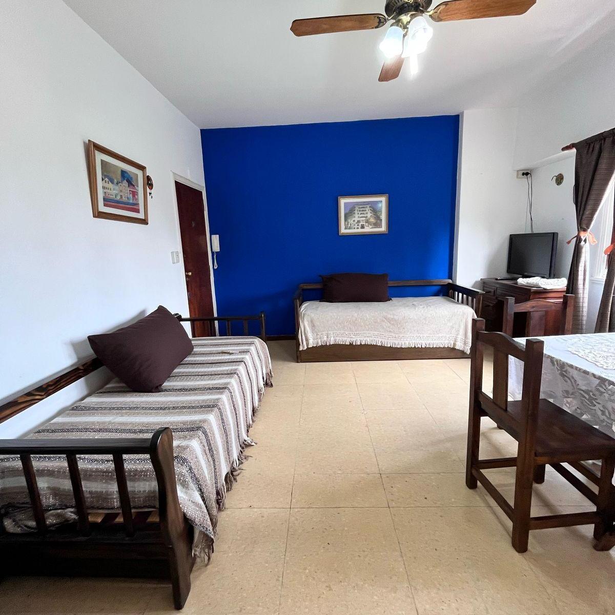 Monoambiente en Excelente Zona en Miramar 1