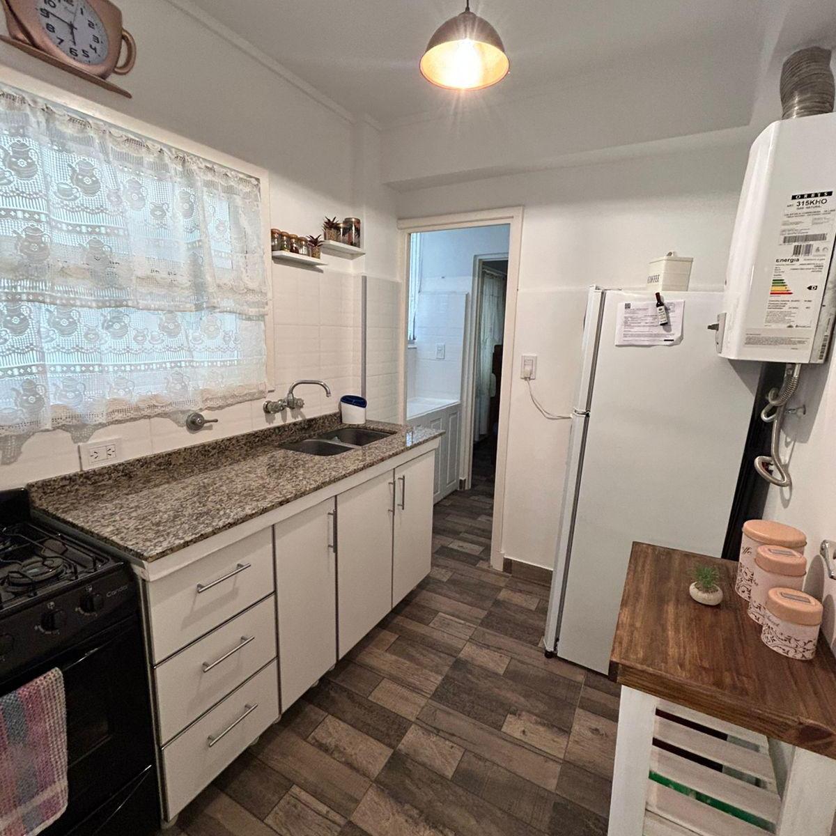Venta de Departamento 2 Ambientes con Vista Al Mar 3