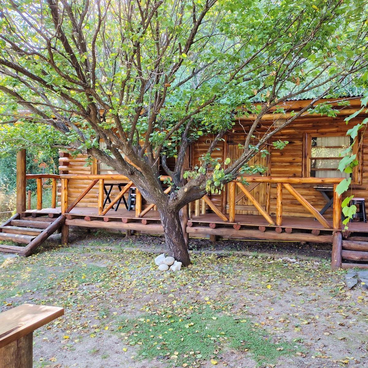 Venta Hermoso Complejo de Cabañas, Mina Clavero Zona Centro 1