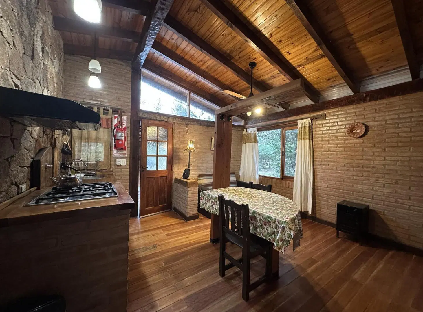 Complejo en venta en Chacras de San Javier | 4 Suites + Pileta 4