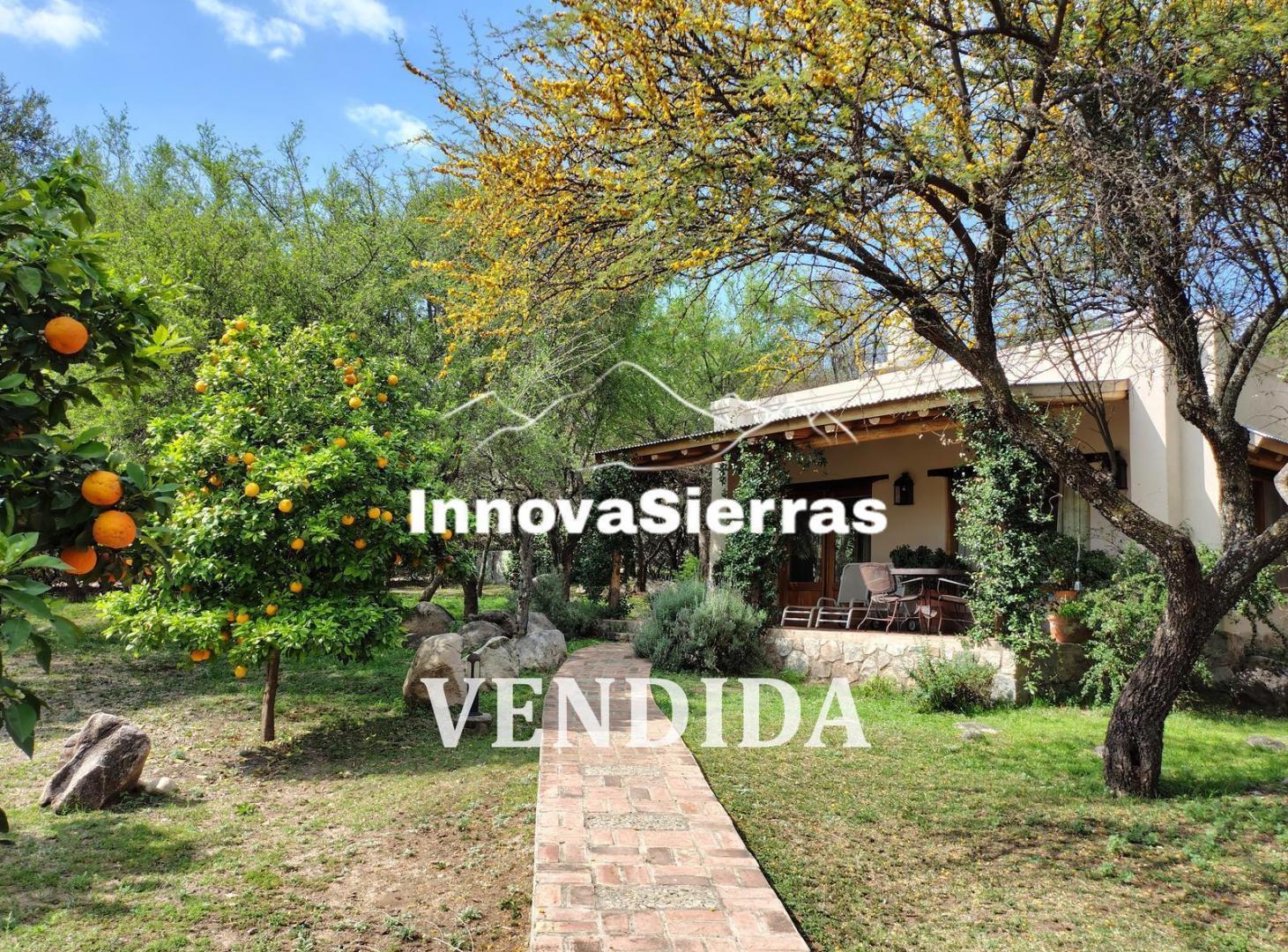 Casa sustentable en venta en Ecovilla en Las Chacras | Villa de Las Rosas