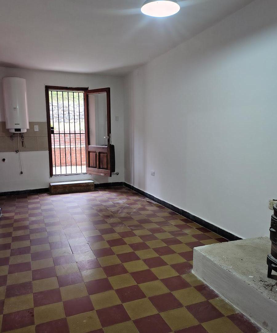 Foto de Alquiler Permanente Casa de 4 Dormitorios | Las Tapias | Pileta, Parque, imagen 3
