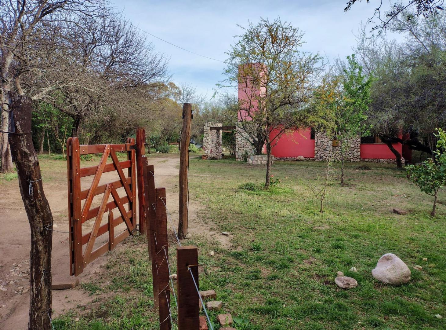 Foto de Venta Casa con pileta en 2.500 m² | Las Chacras, Villa de Las Rosas |, imagen 4