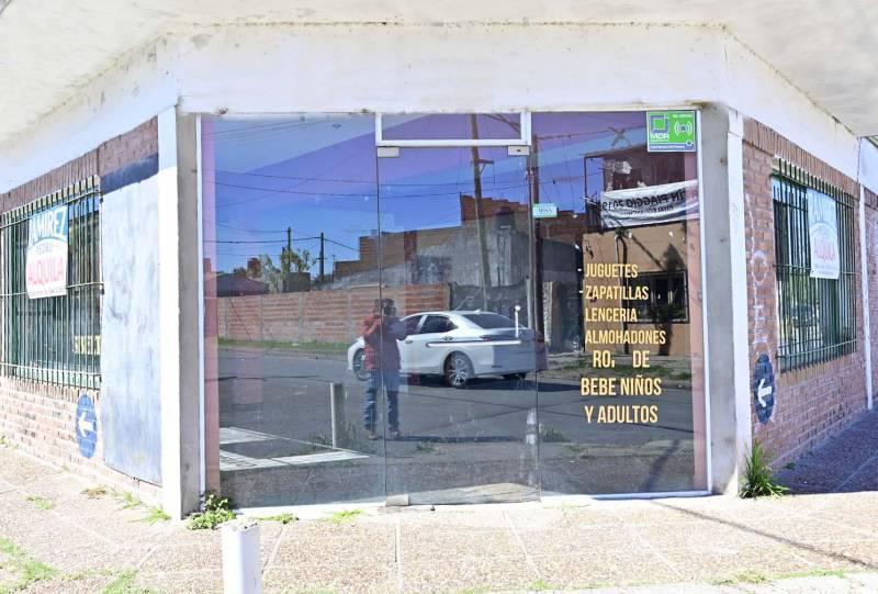 Local y Deposito 5