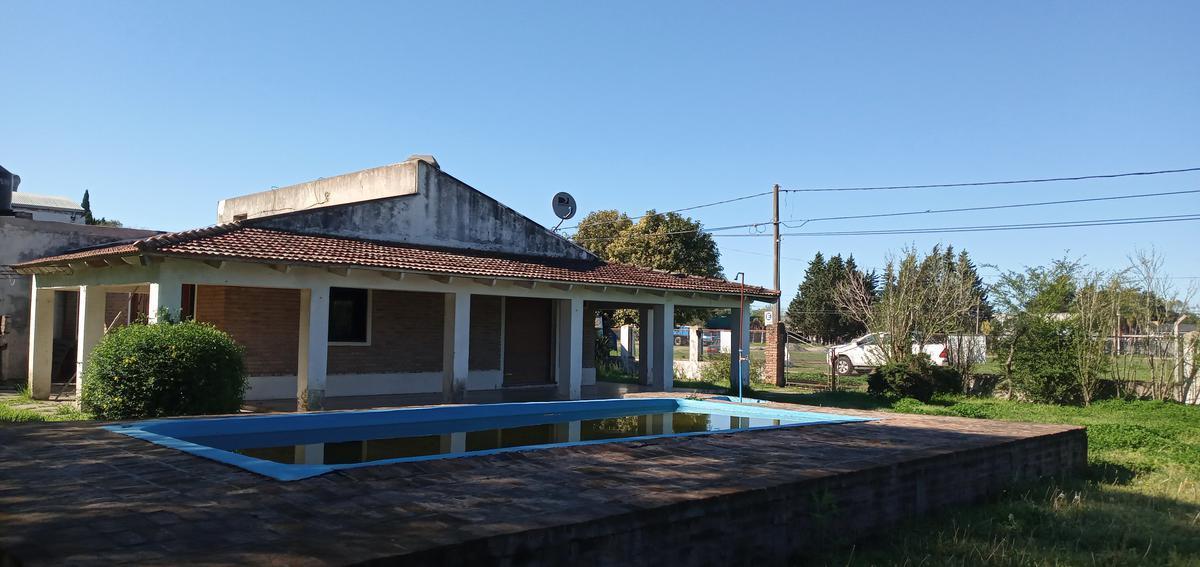 Casa - Pueblo General Belgrano 4