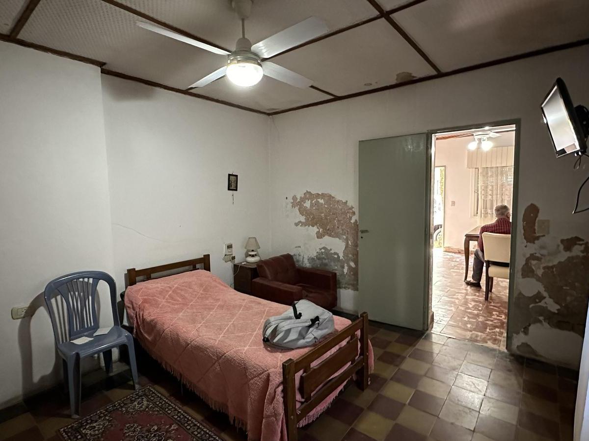 Casa Céntrica Ideal Inversion! Renta Inmediata 4