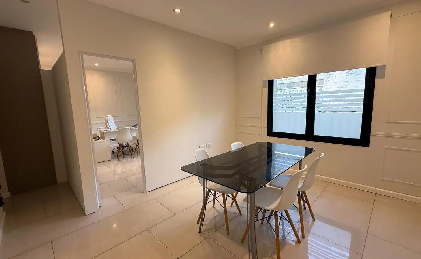 DEPARTAMENTO EN PLANTA BAJA AL FRENTE - IDEAL ESTUDIO / CONSULTORIO 3