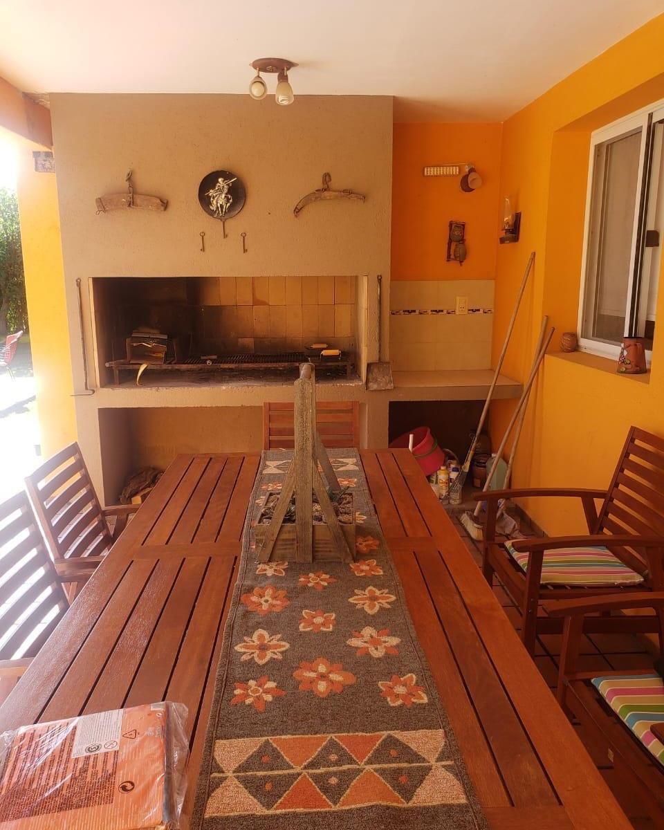 Casa en Venta en Nono 5