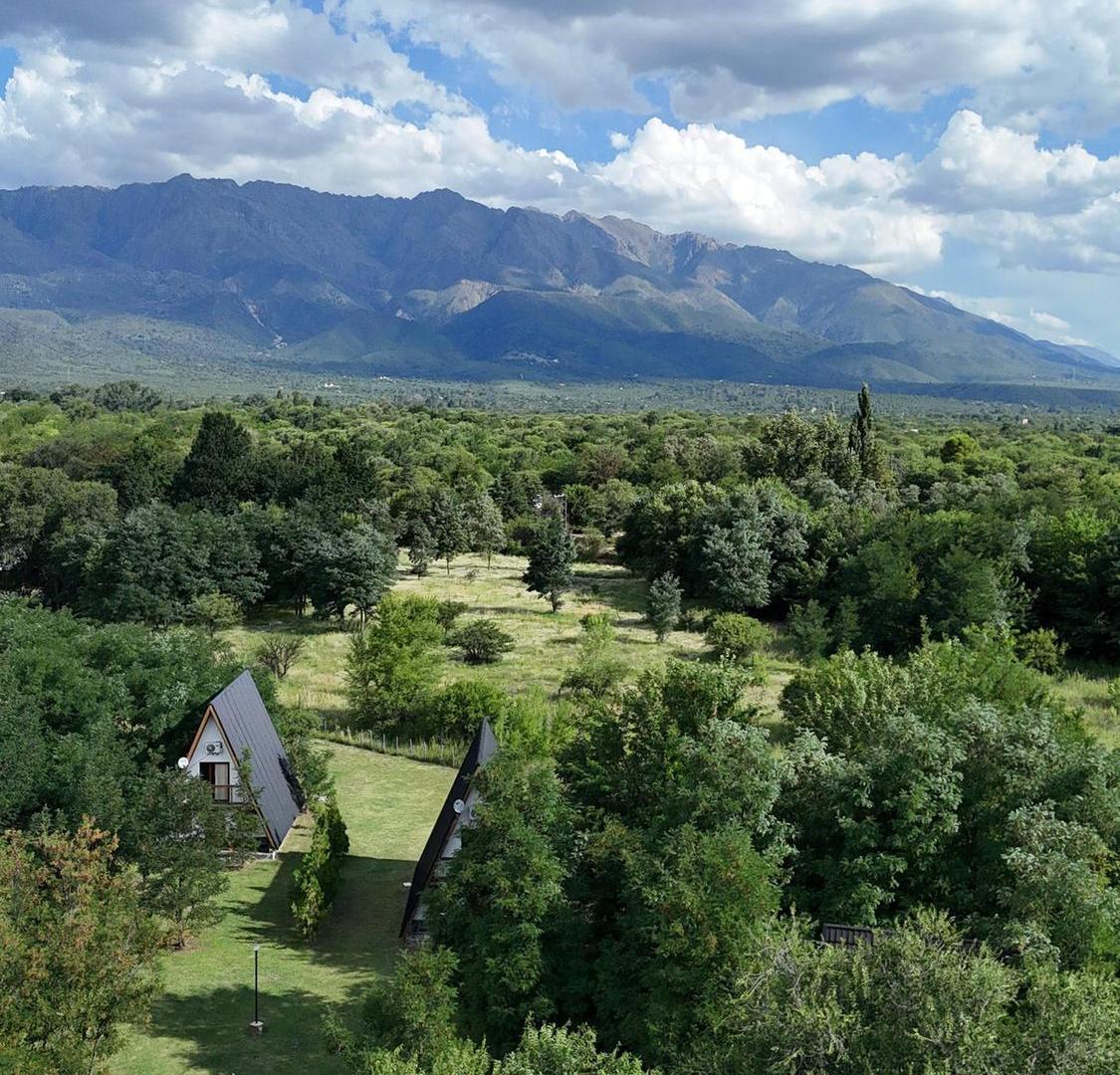 Foto de Complejo turístico en venta en Las Calles, imagen 1