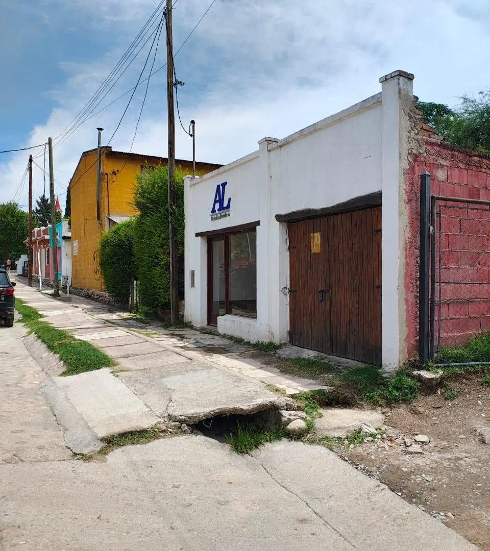 Local comercial en venta en Nono 6