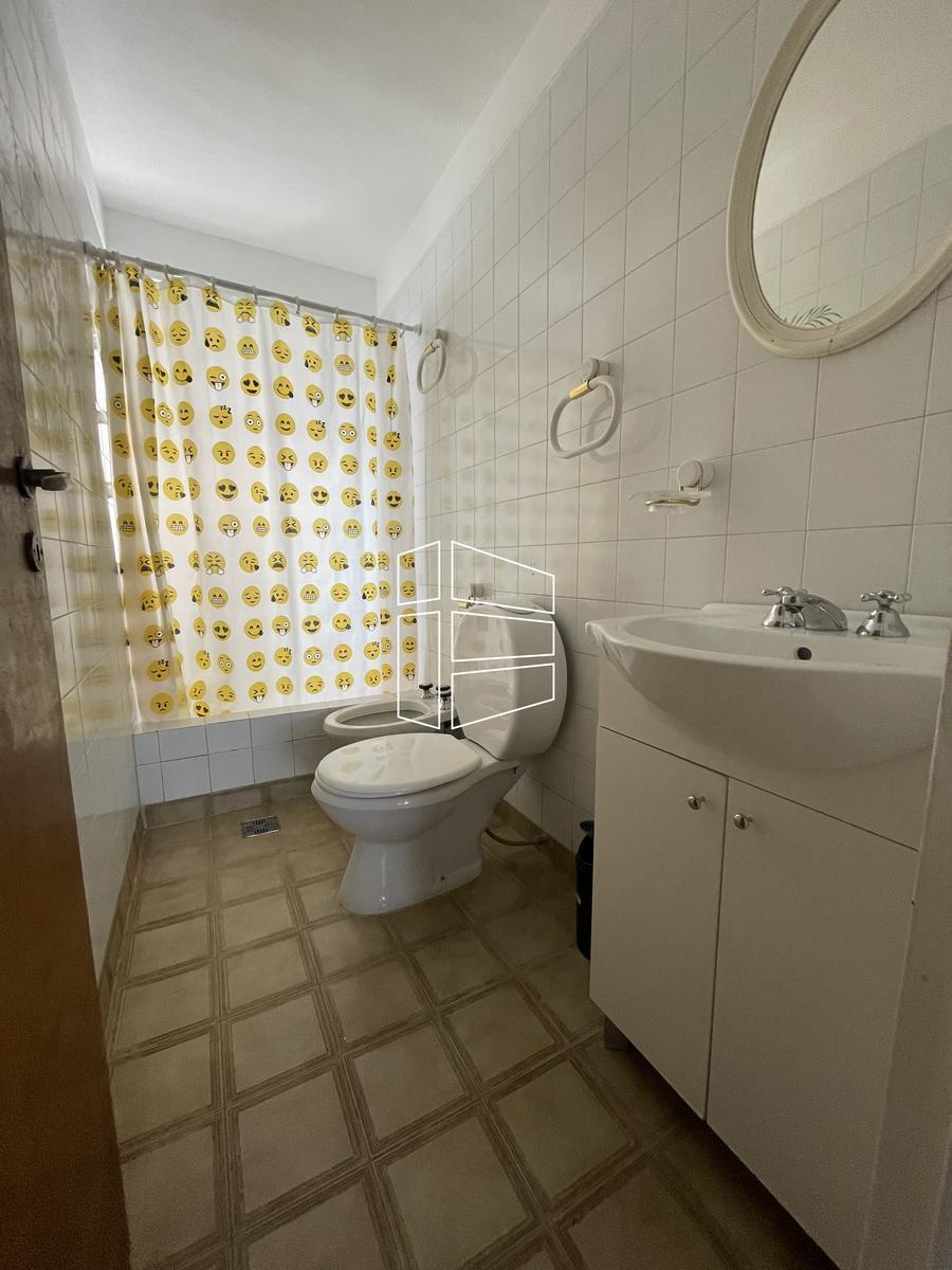 Venta - Depto en Torre en El Centro de General Roca - D051 3