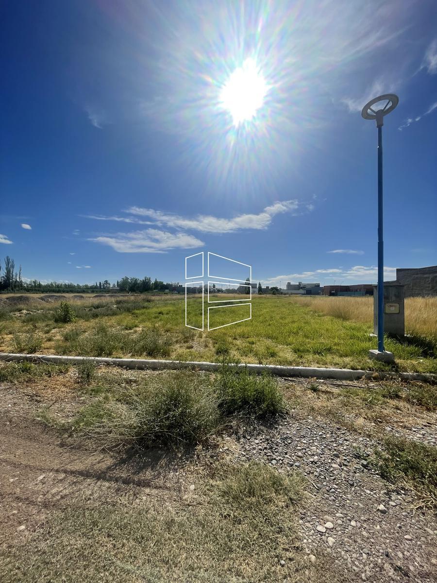 Foto de Venta - Lote en Barrio Siete Colores - T083, imagen 2