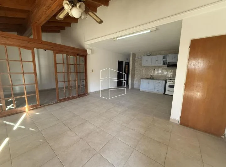 Alquiler - Casa en calle Bahia Blanca 2200 - A053 3