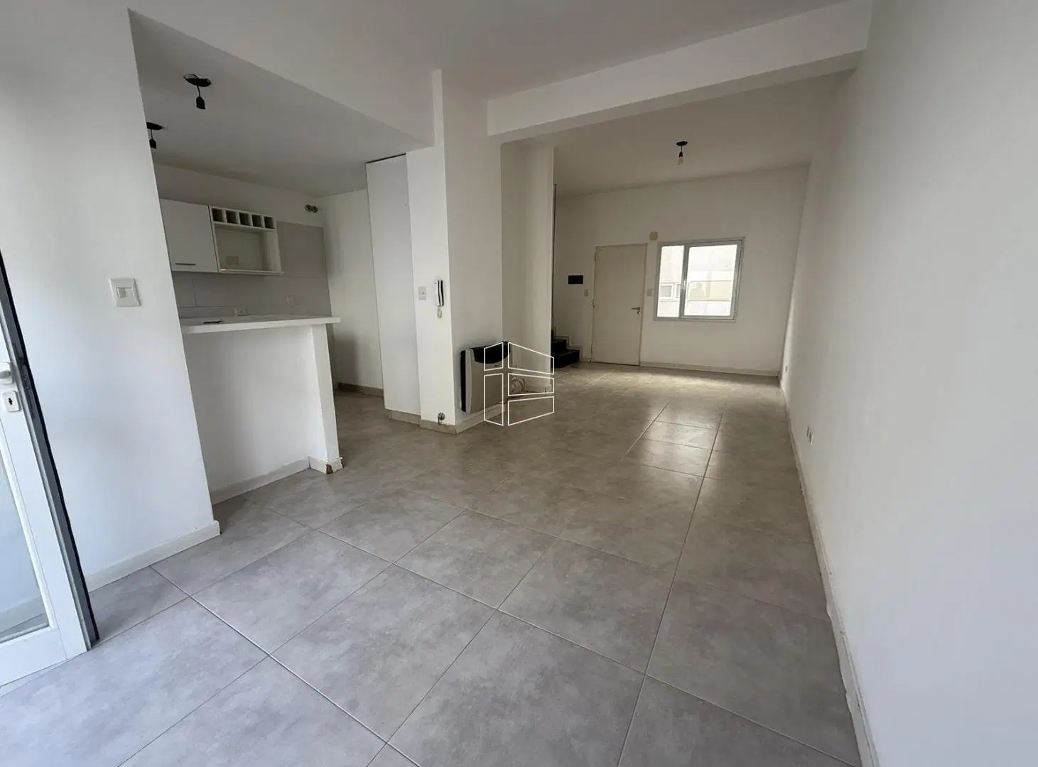Alquiler - Dúplex de 2 Dormitorios en Barrio Los Olmos  - A043 3