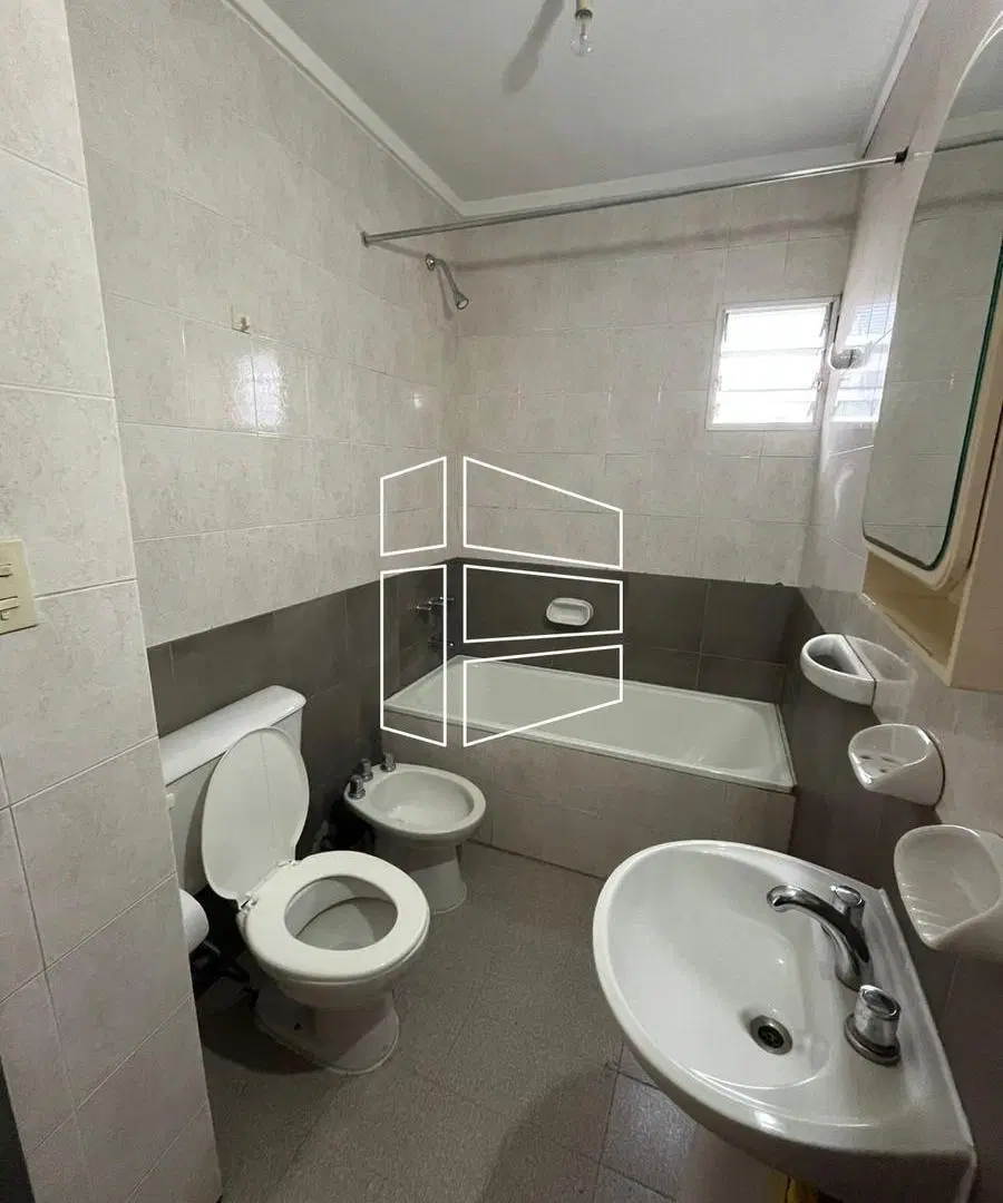 Alquiler - Departamento de 1 Dormitorio en el Centro - A100 3