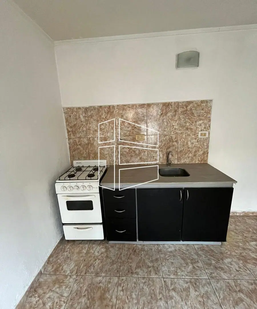 Alquiler - Depto 1 Dormitorio en PB - Zona IUPA -A101 2