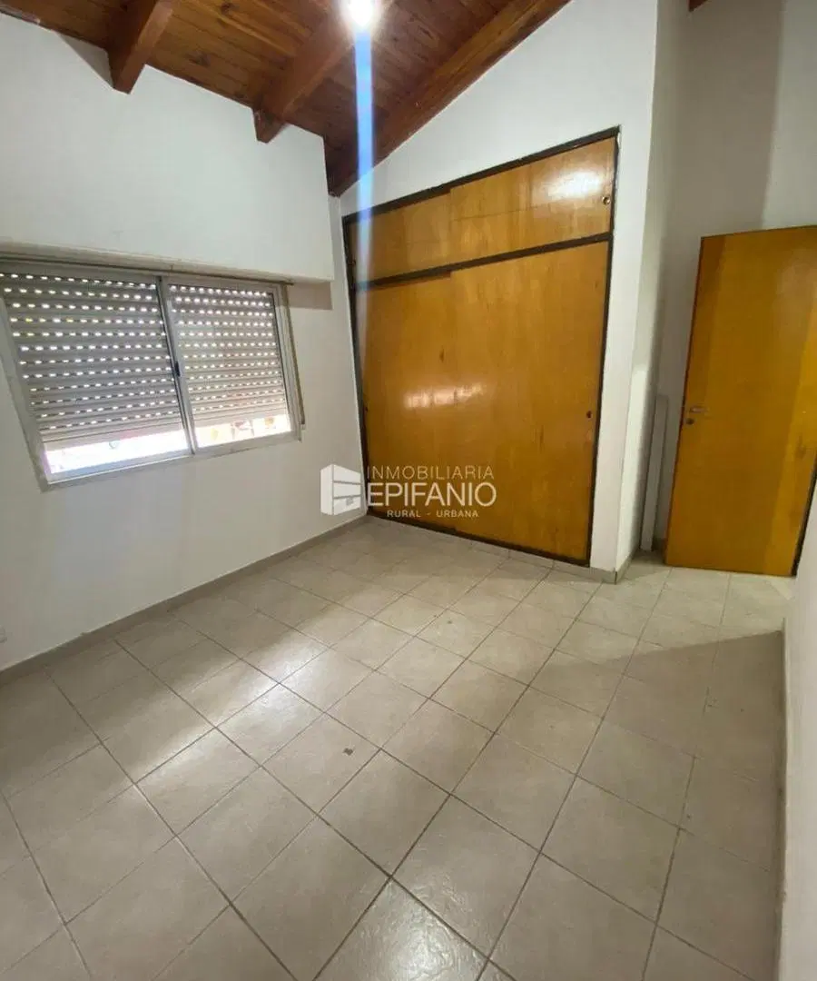 Alquiler - Departamento de 1 dorm en San Martin y Brown - A031 5