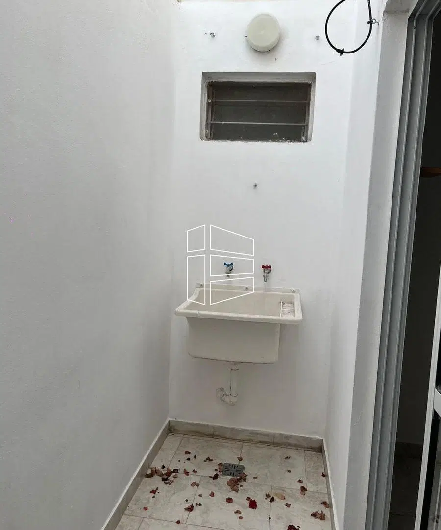 Alquiler - Departamento de 1 Dormitorio en el Centro - A104 4