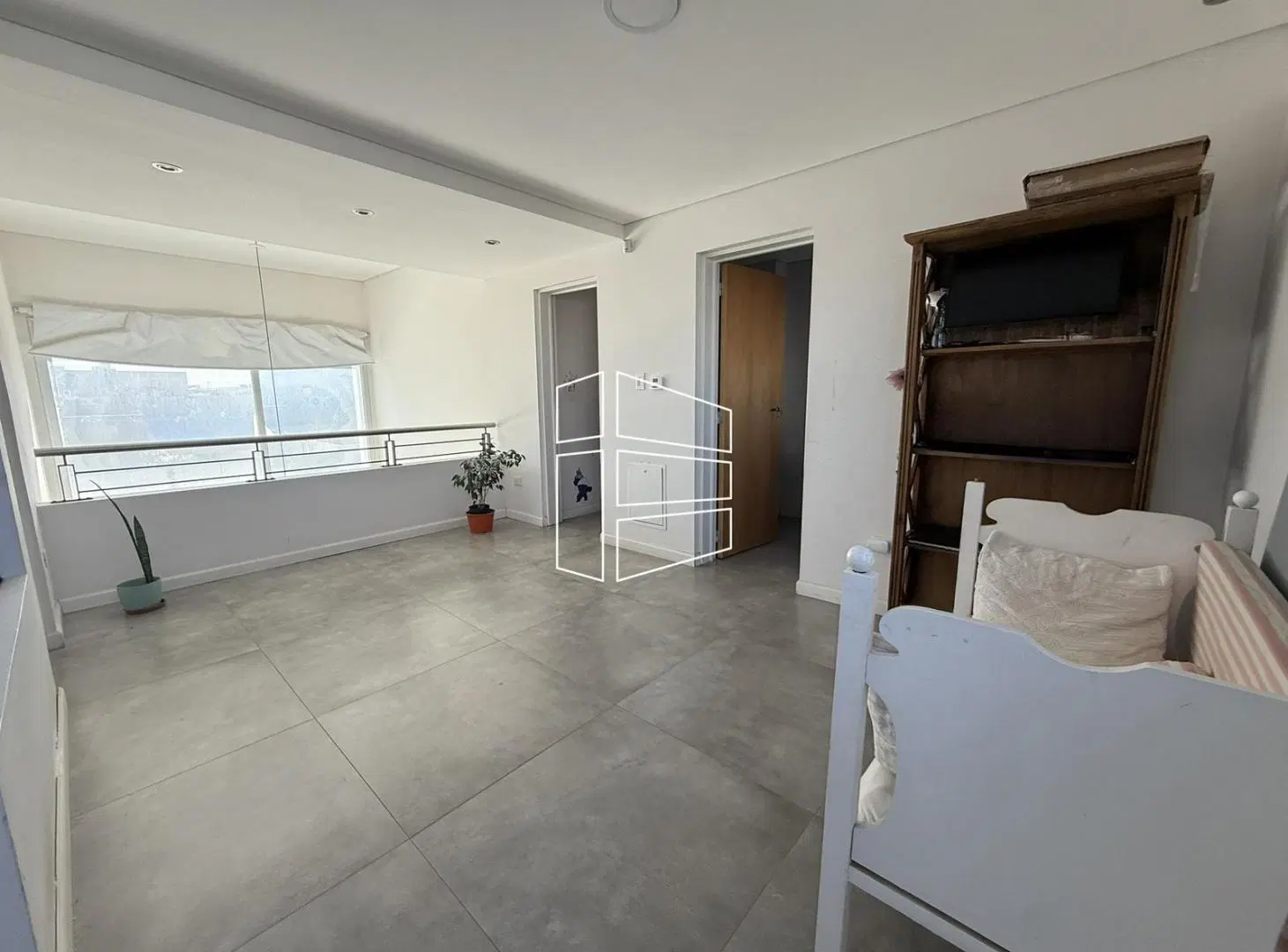 Venta - Propiedad Residencial en barrio Solares del Este - C126 5