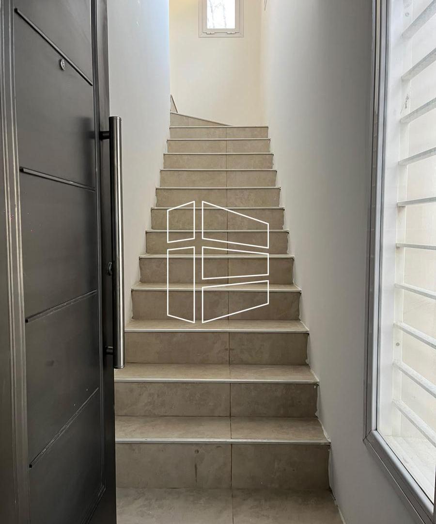 Foto de Alquiler - Depto 1 dormitorio Barrio Los Olmos - A107, imagen 3