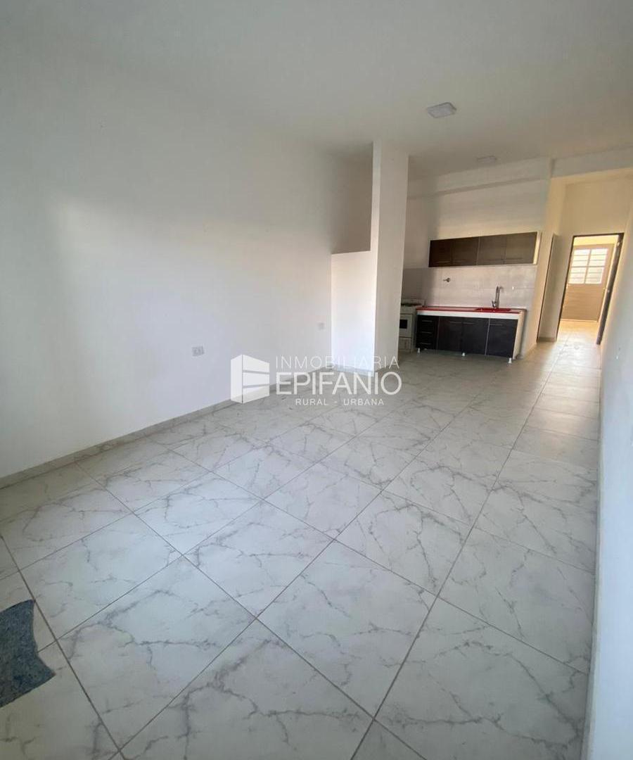 Foto de Alquiler - Depto 1 Dormitorio con patio y entrada de auto - Zona IUPA, imagen 2