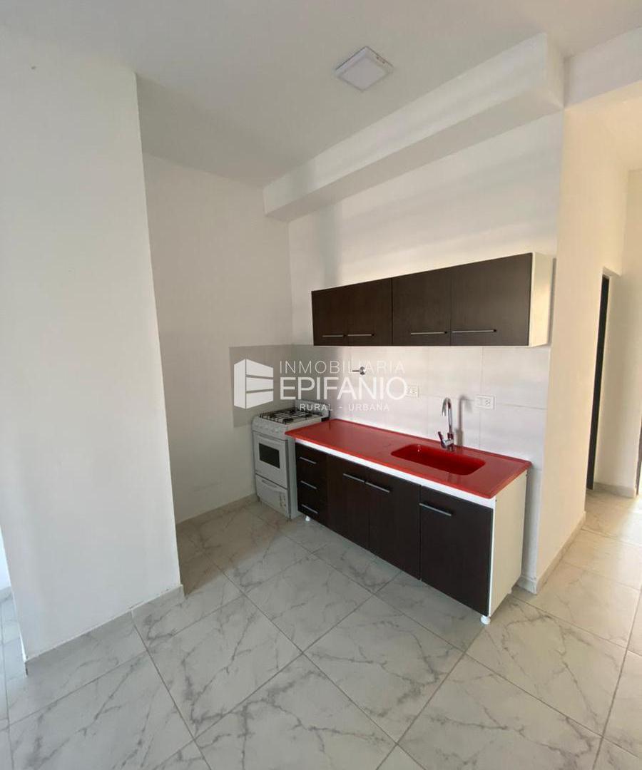 Foto de Alquiler - Depto 1 Dormitorio con patio y entrada de auto - Zona IUPA, imagen 1