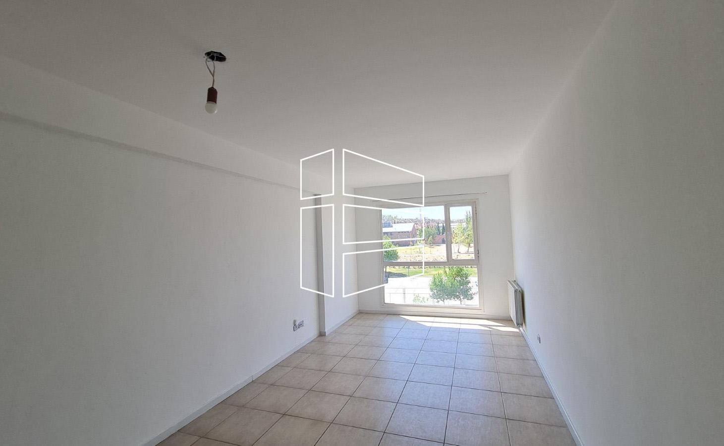 Foto de Venta - Departamento en Neuquén Capital - Sobre calle Leloir - D080, imagen 1