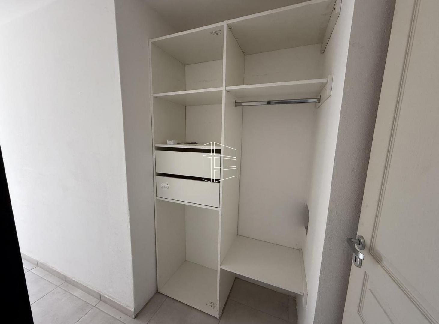 Foto de Alquiler - Excelente Departamento en zona centro - A067, imagen 2