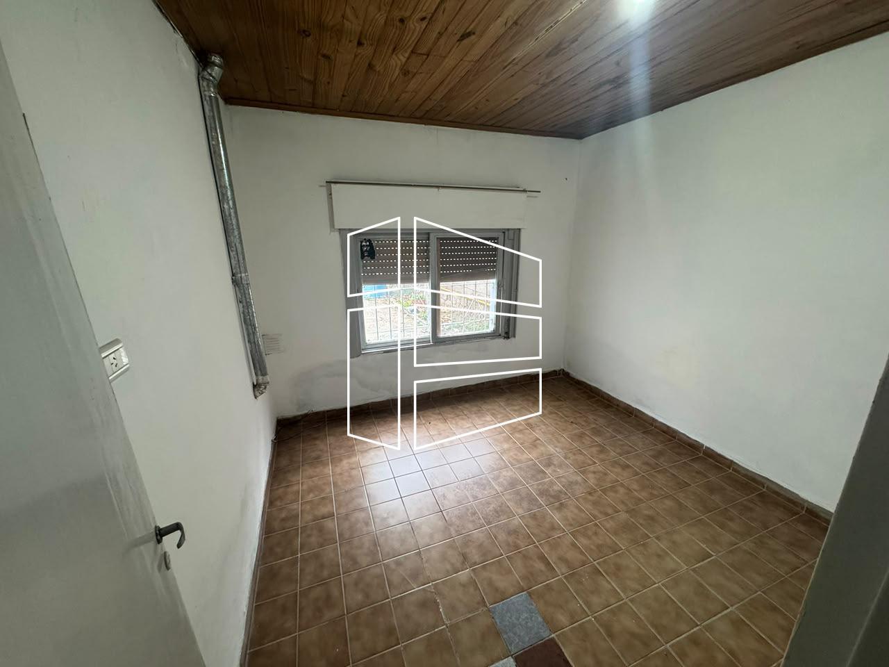 Foto de Venta - Departamento en calle Chula Vista con amplio terreno - D081, imagen 4