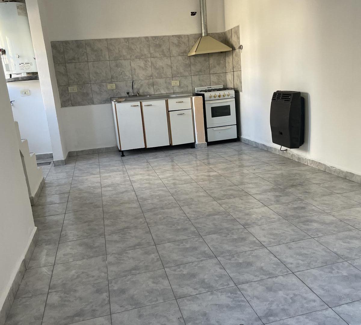 Foto de Alquiler - Depto 1 dormitorio en Barrio Los Olmos - A020, imagen 2