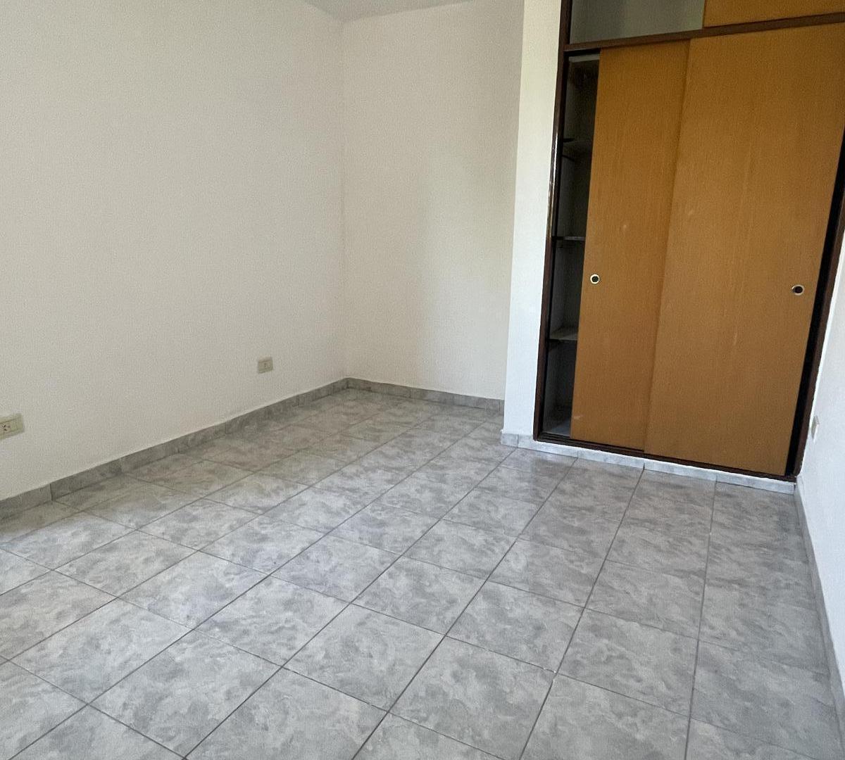 Foto de Alquiler - Depto 1 dormitorio en Barrio Los Olmos - A020, imagen 4