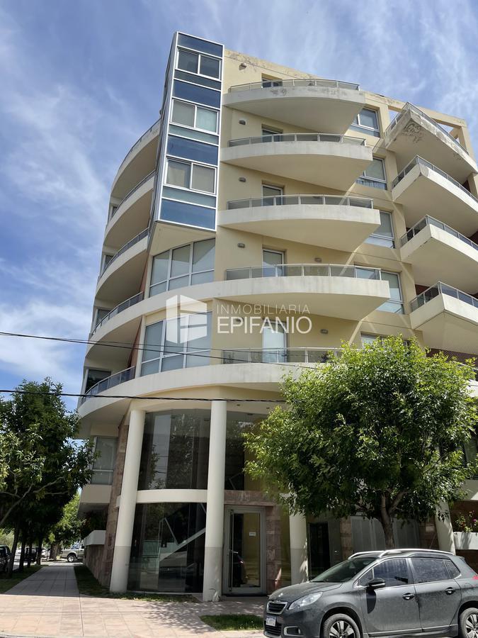 Foto de Venta - Excelente Departamento en Torre - 3 Dormitorios - Zona Centro, imagen 1