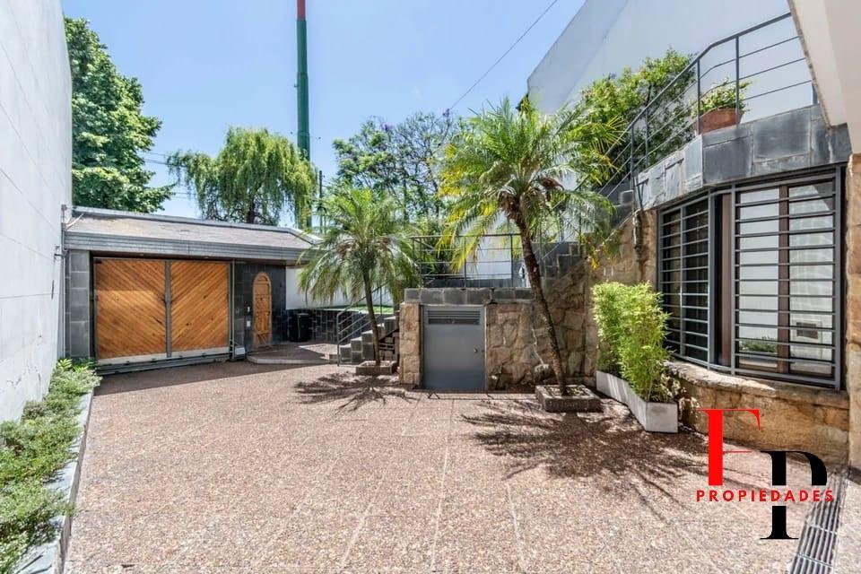 Retasado Lujosa Casa en Venta en Floresta - Acepta Permuta/financiación 1