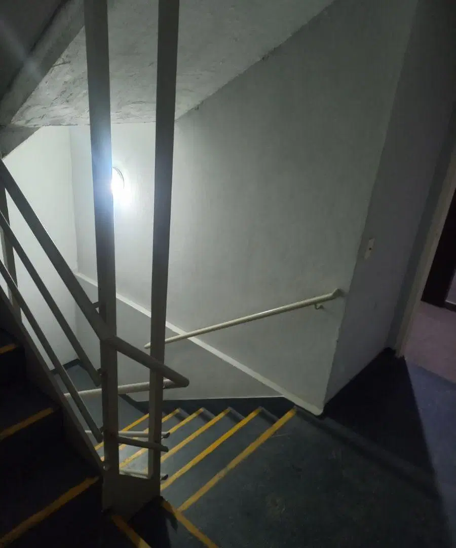 Luminoso Departamento de 2 Ambientes con Balcón Al Frente Sobre Av Directorio 3500 5