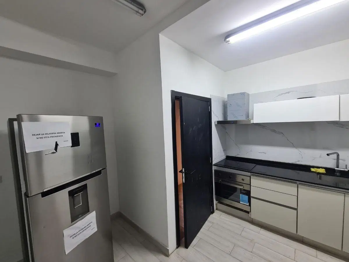 Monoambiente c/ balcón de categoría! A ESTRENAR. Full Amenities. 3