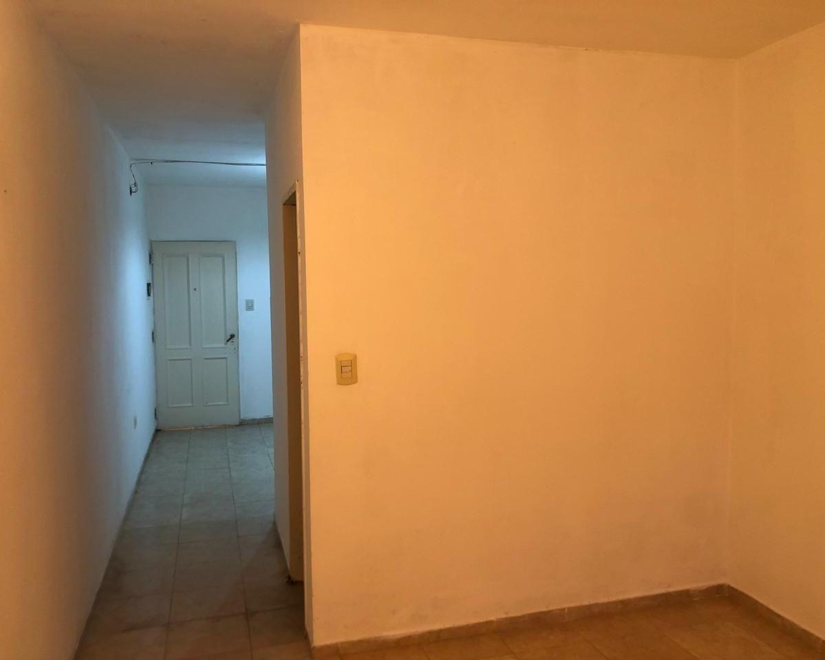 Depto. - Villa Tesei - 2 Ambientes - Venta - Permuta 2