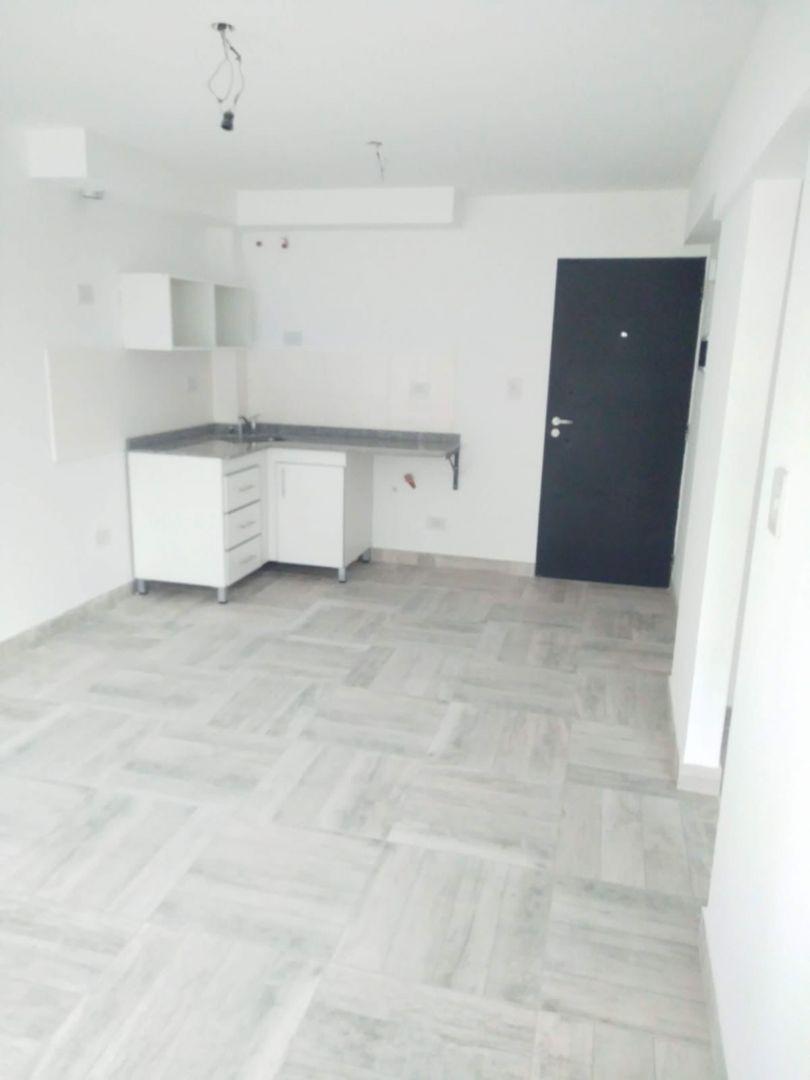 Foto de DEPARTAMENTO-VENTA-DOS AMBIENTES-MORON, imagen 2