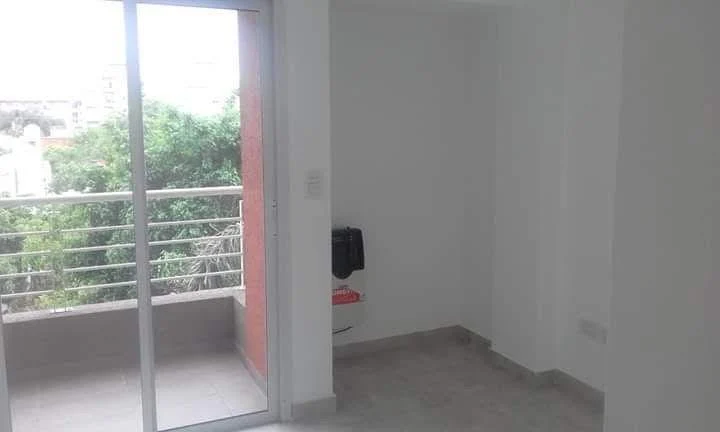 ALQUILER departamento DOS AMBIENTES, Morón. 4