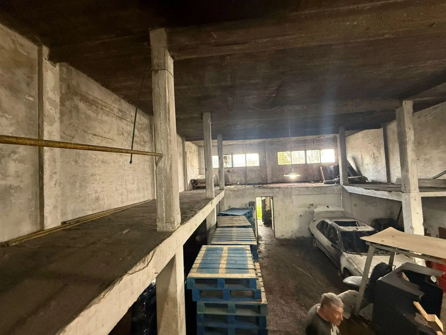 ALQUILER de depósito en Morón SUR. 1