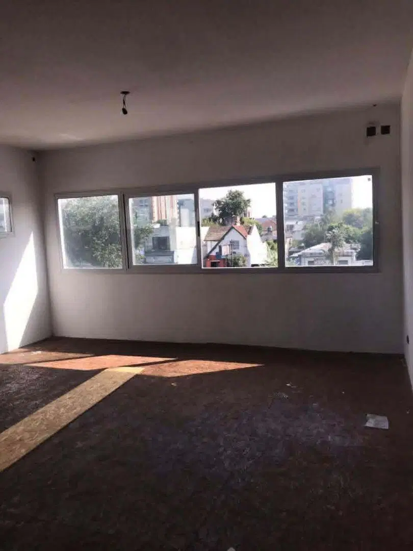 Local . | Ituzaingó 5