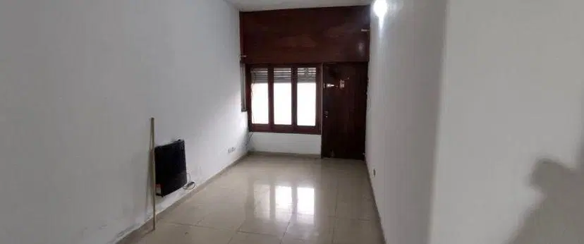 Departamento 2 ambientes. | DEL VALLE IBERLUCEA al 900 4